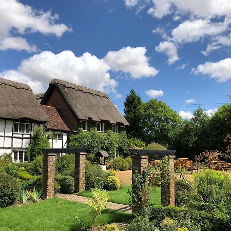 Old Hunters Lodge Whipsnade Limited Ngoại thất bức ảnh