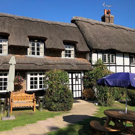 Old Hunters Lodge Whipsnade Limited Ngoại thất bức ảnh