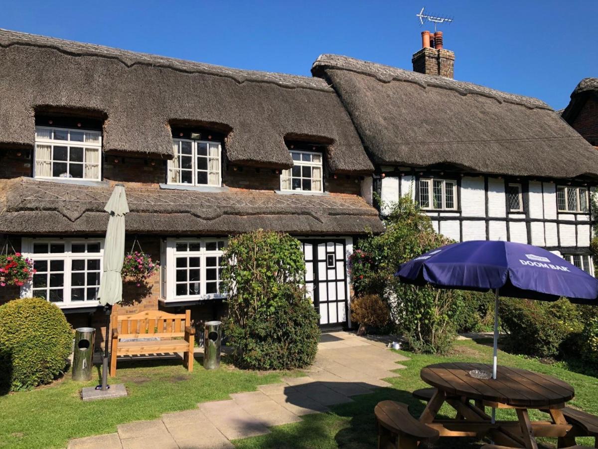 Old Hunters Lodge Whipsnade Limited Ngoại thất bức ảnh
