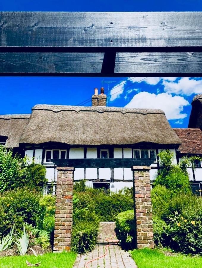 Old Hunters Lodge Whipsnade Limited Ngoại thất bức ảnh