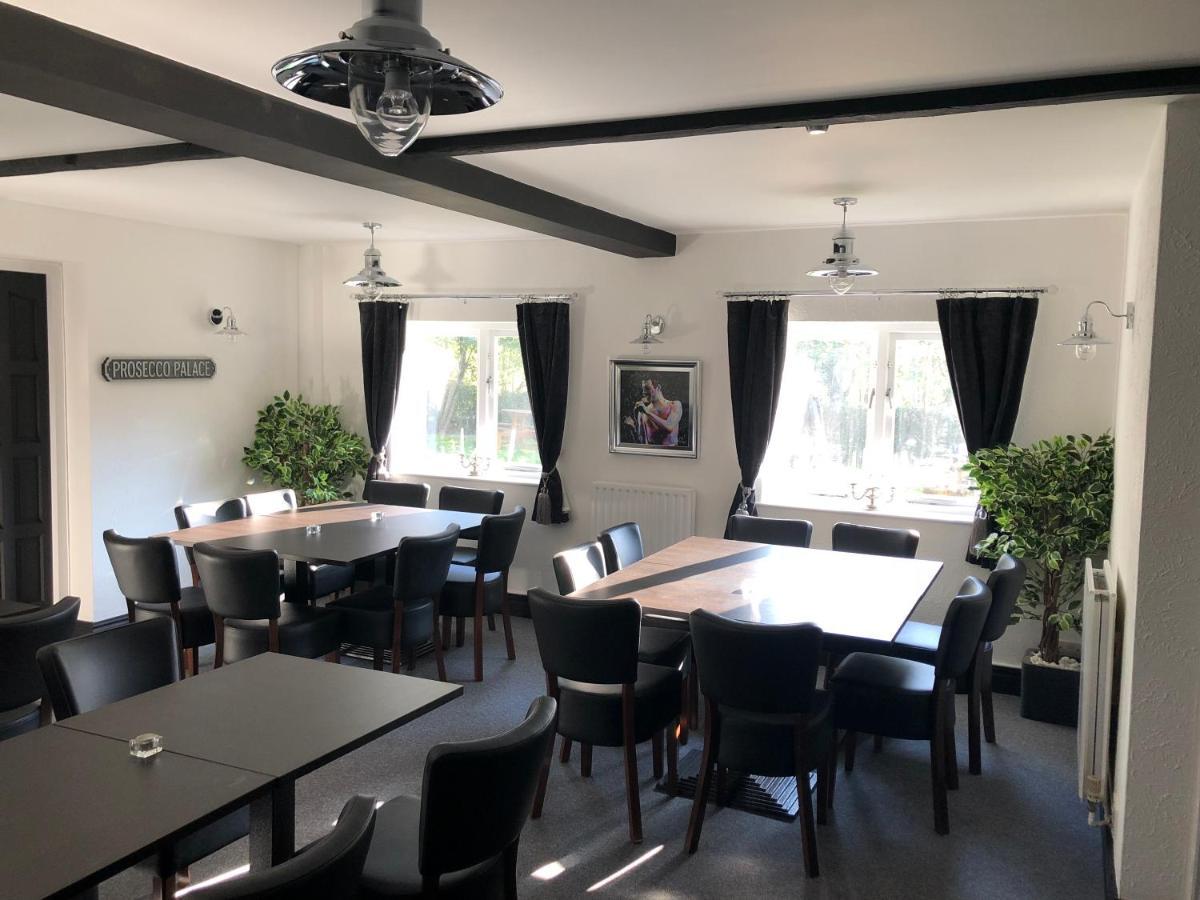 Old Hunters Lodge Whipsnade Limited Ngoại thất bức ảnh