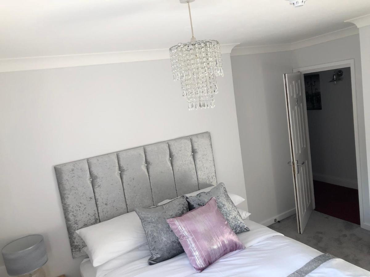 Old Hunters Lodge Whipsnade Limited Ngoại thất bức ảnh